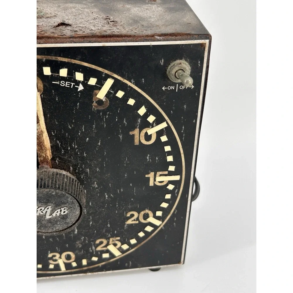 Vintage Gralab Mod#300 Dark Room Photography Timer Metal Black Analog